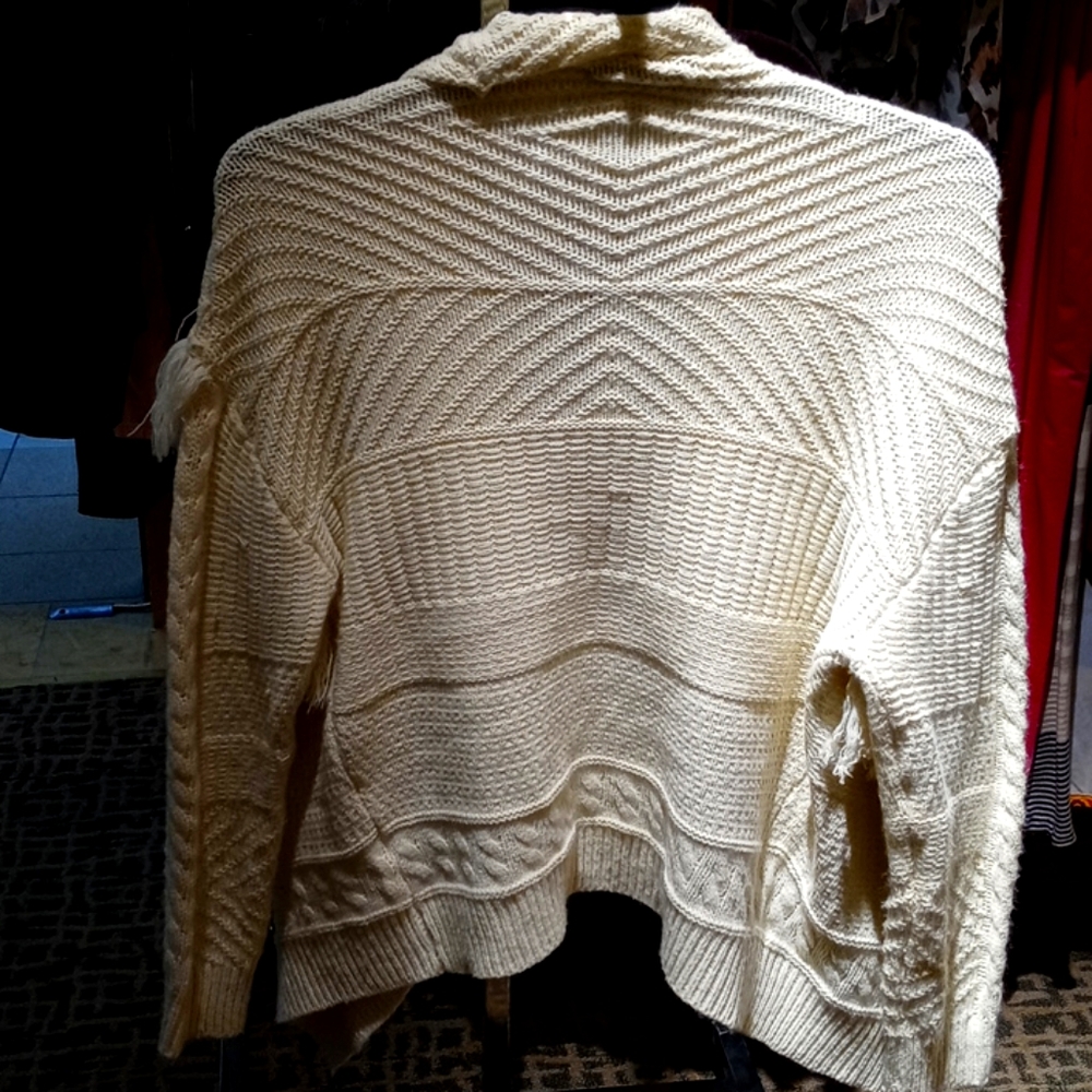 Creame Shaw/Jacket - Picture 2 of 2